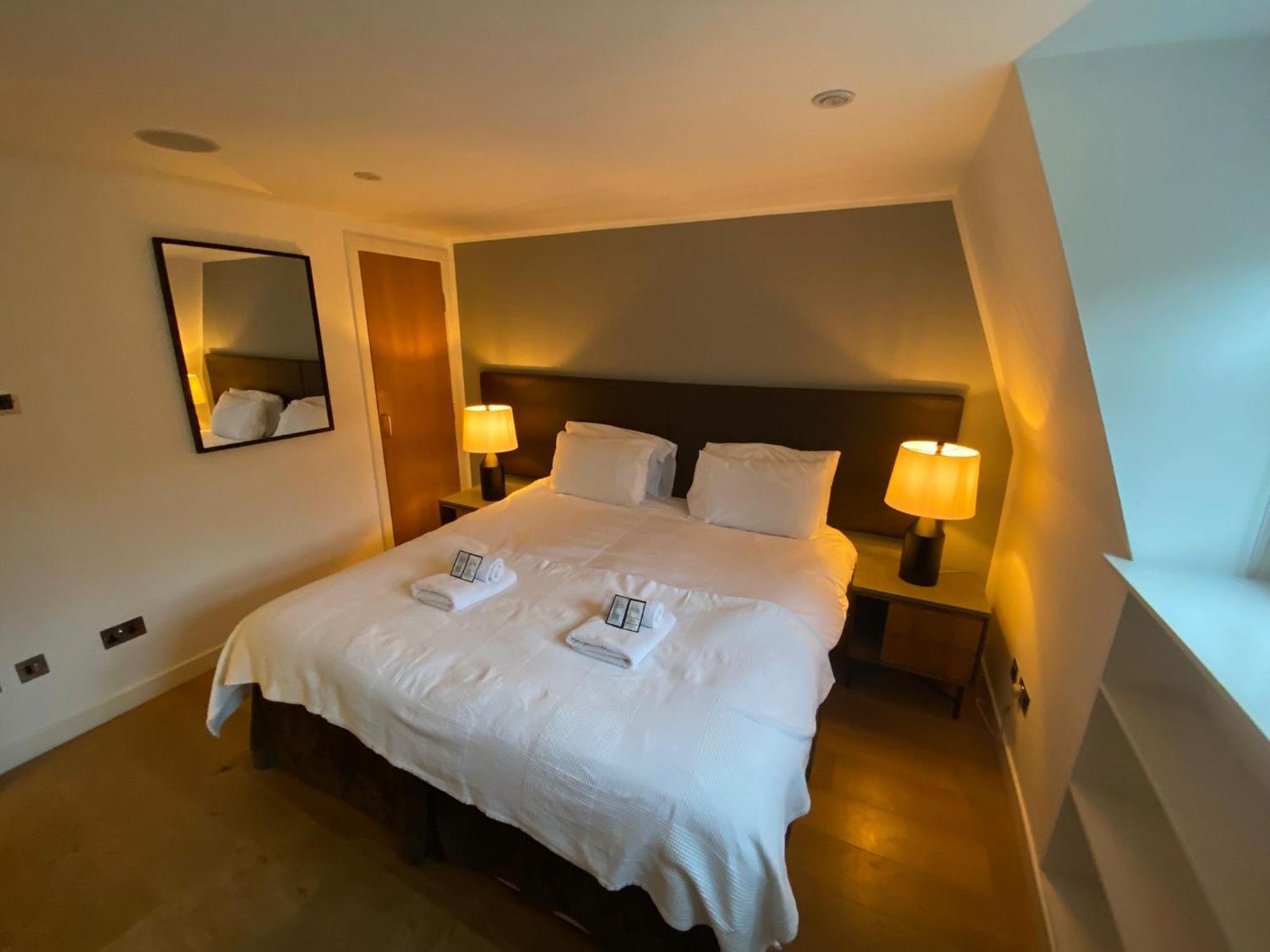 Cs Exclusive Apartments Of Princess Street West End — Photos 3